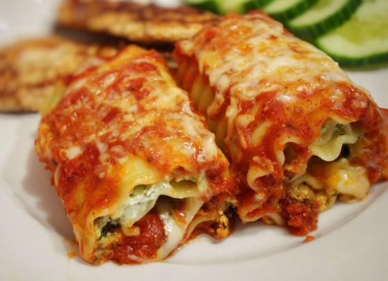 Spinach and Ricotta Lasagna Roll Ups... SOOO Yummy!